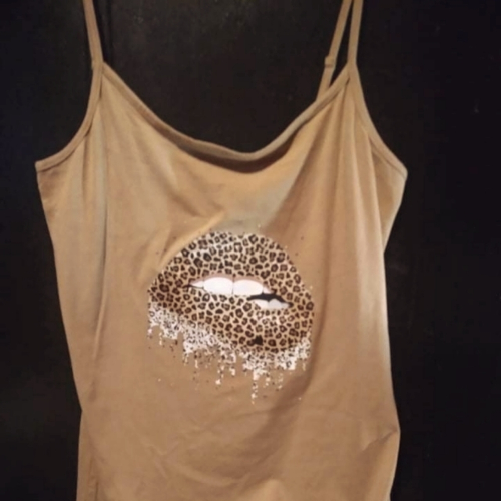 Custom made tanks & tees
